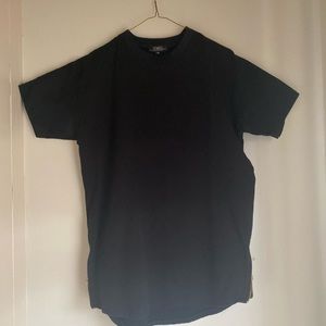 VMU LONDON extended zipper tee